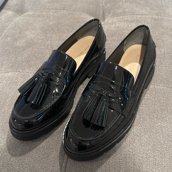 New condition Stuart Weitzan loafers - Picture 1 of 5